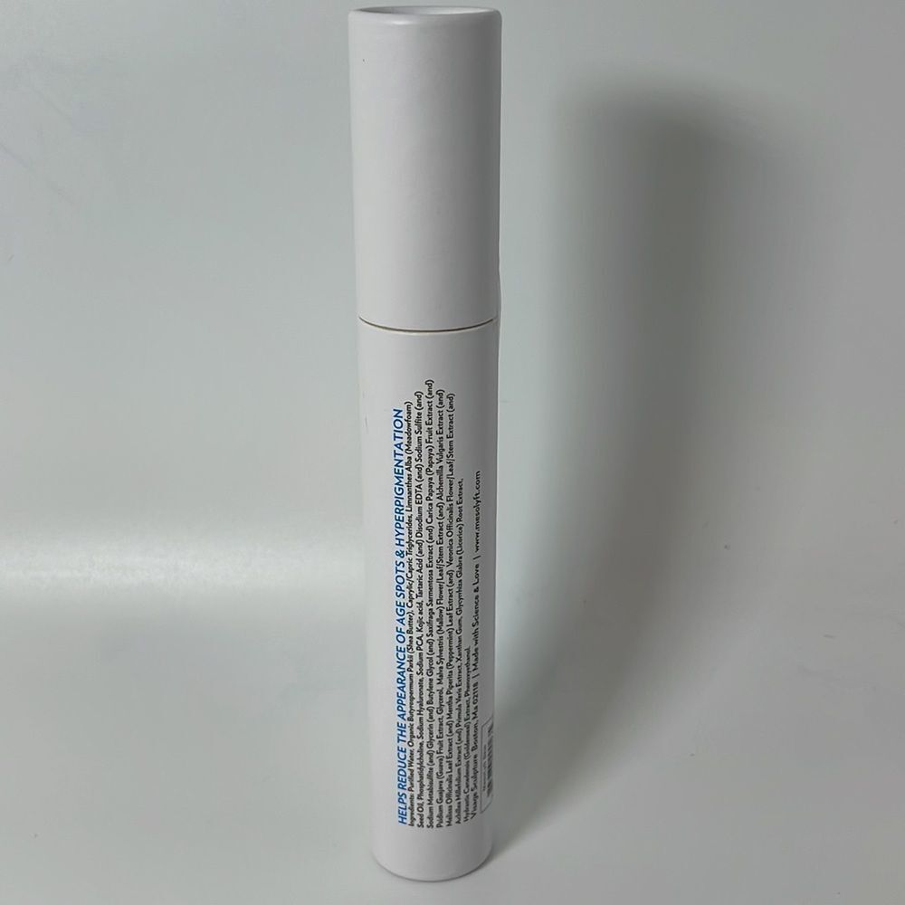 NIB Mesolyft Skin Micro-Needle Skincare Technology - Complexion Brightener - Picture 3 of 3